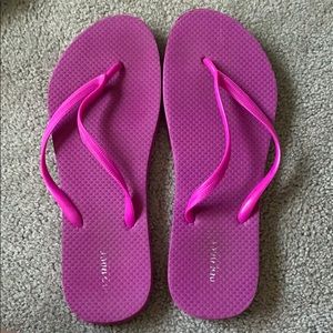 Flip flops